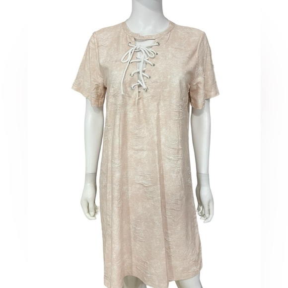 Distressed Laced V Neck Pink Dress
New - Picture 4 of 10